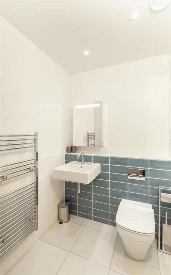 5 Putsborough - Luxury Apartment At Byron Woolacombe, Only 4 Minute Walk To Woolacombe Beach! Exterior photo