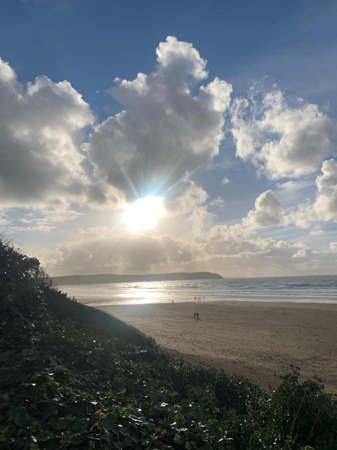 5 Putsborough - Luxury Apartment At Byron Woolacombe, Only 4 Minute Walk To Woolacombe Beach! Exterior photo