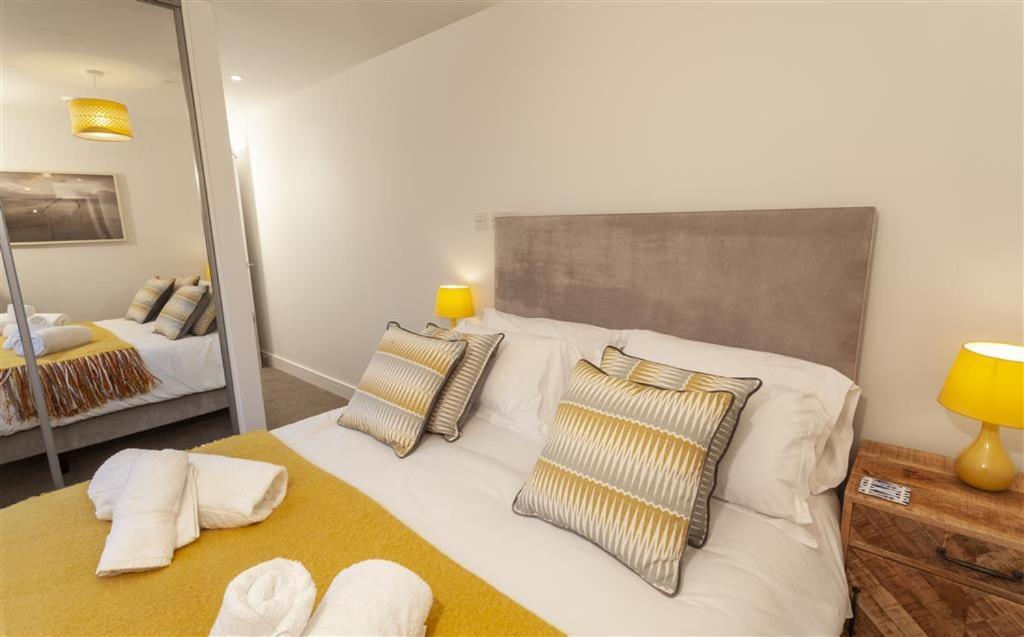5 Putsborough - Luxury Apartment At Byron Woolacombe, Only 4 Minute Walk To Woolacombe Beach! Exterior photo